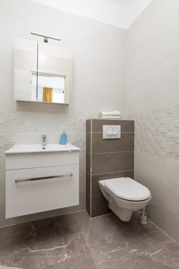Studio Apartments Fran'S רייקה מראה חיצוני תמונה